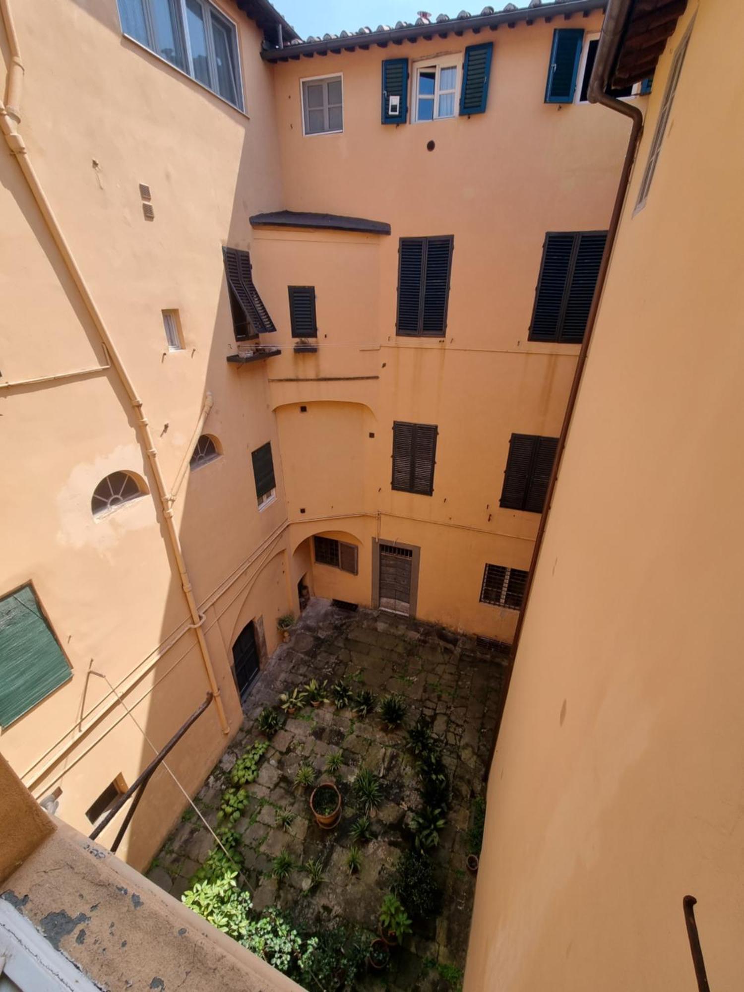 Dimora Leone Apartment Lucca Exterior photo